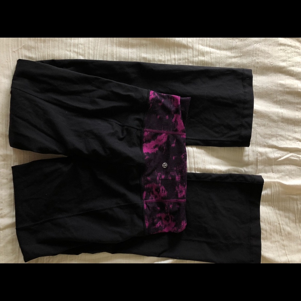 Lululemon yoga pants